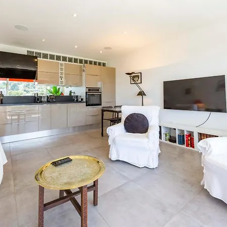Fully Equipped 47 M2 Clear View On Californie Hills Lejlighed Cannes